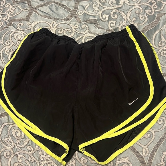 Nike Tempo Shorts//Bundle 3 for $25 - Picture 1 of 2